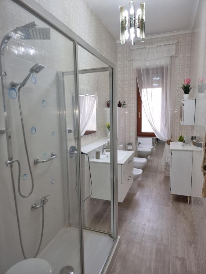 Residenza Margherita - Centralissima Салерно Екстер'єр фото